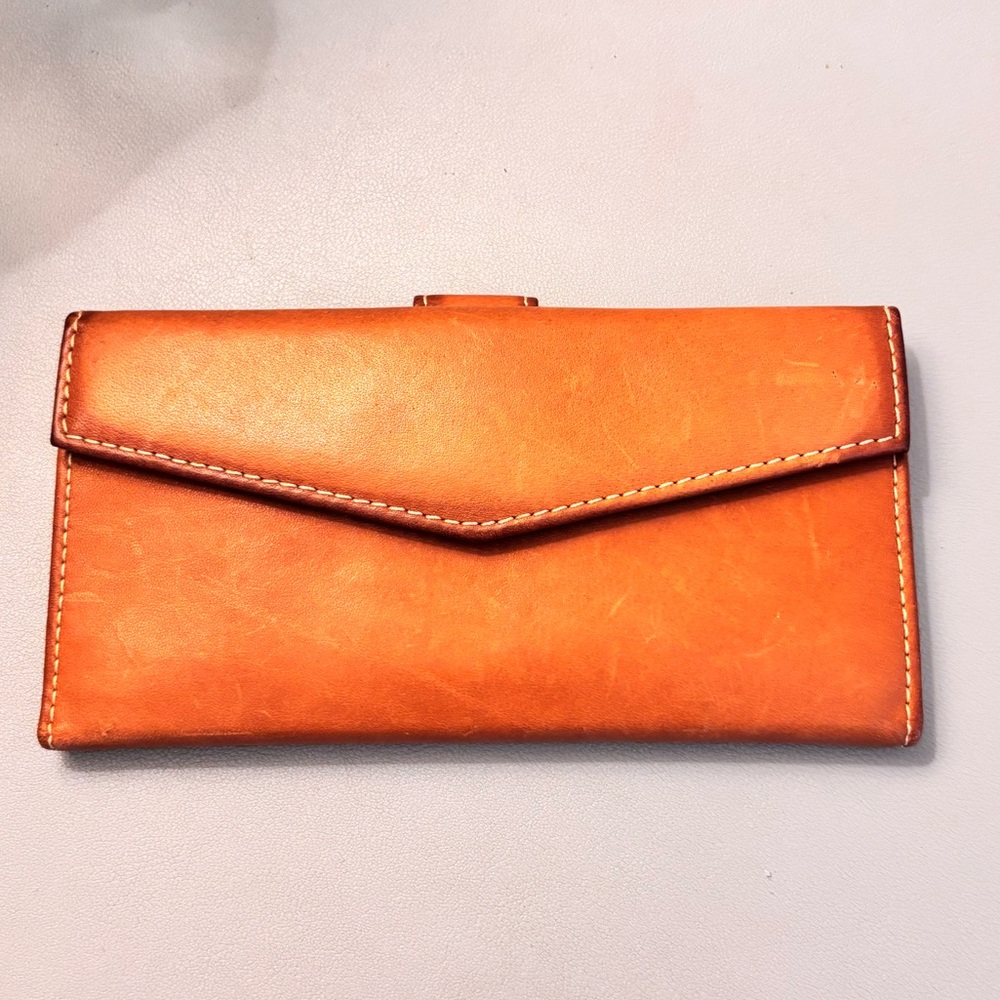 Diane Von Furstenberg leather wallet